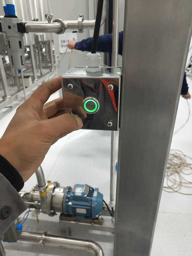 綠葉制藥原料車間安裝